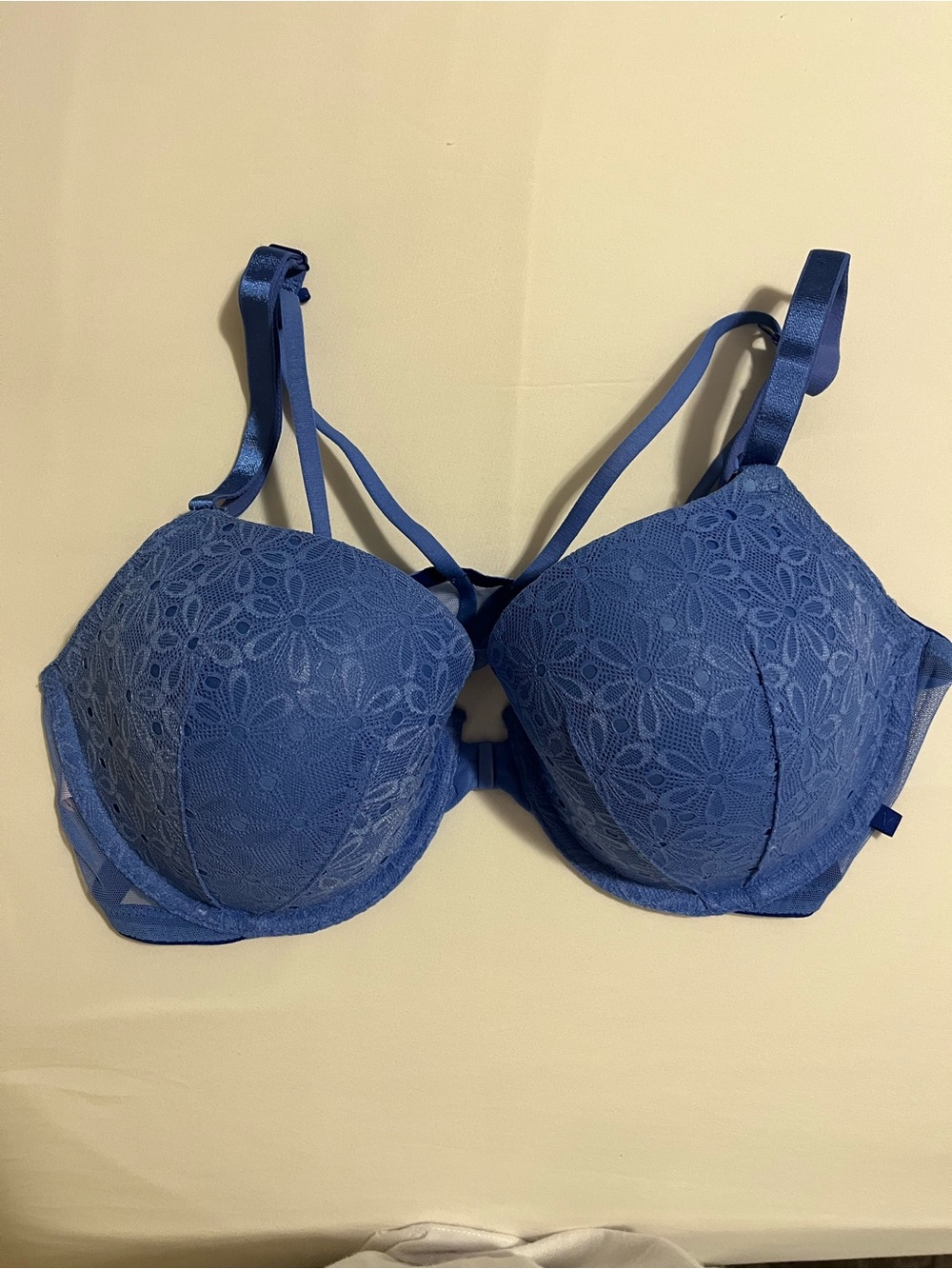 Victoria's Secret Blue Floral Lace Tee Shirt Bra
